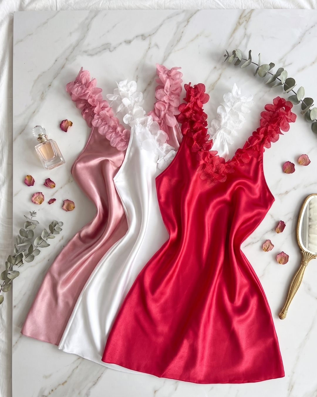 Camisón Satén Pétales – Rojo Rubí/ Rosa Viejo / Blanco Roto - Imagen 2